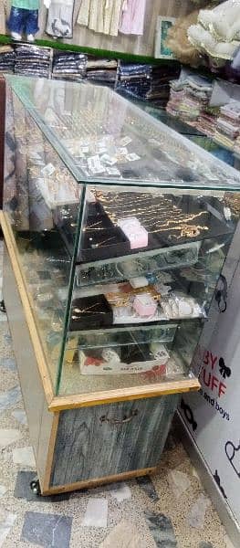 Jewellery counter for sale 2