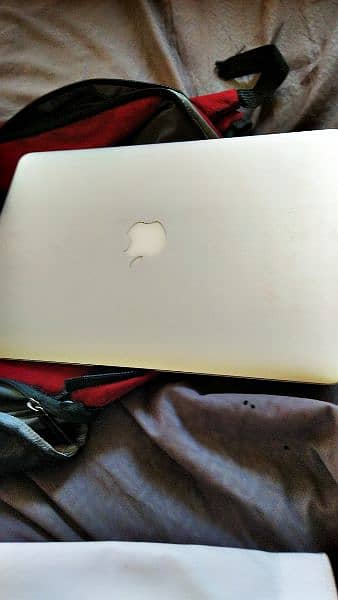 MacBook air 2015 (4' 256) 3