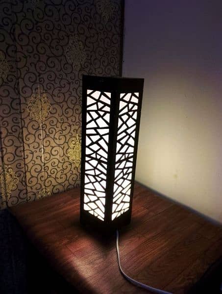 Wooden Smart Table Lamp For Room Decorating. With 40% Discount 0