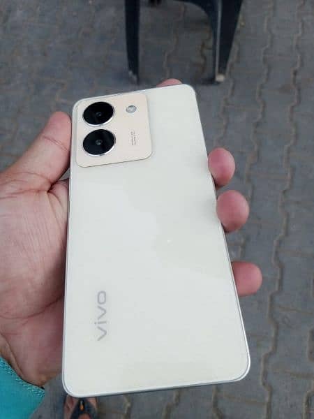 vivo y36 8+8 256 GB just 15 days use full box 10by10 condicon 0