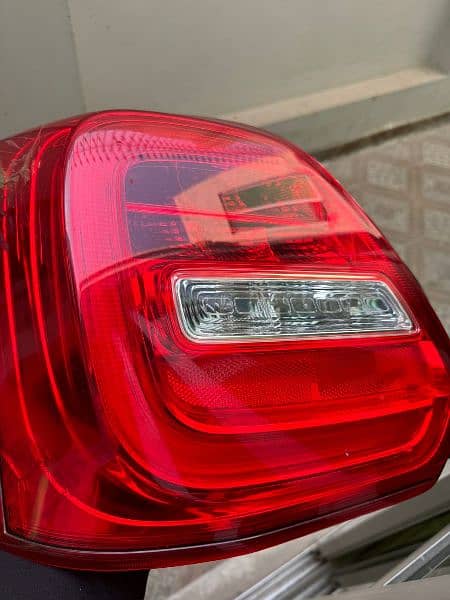 Left side rear light for swift 2023 model 1