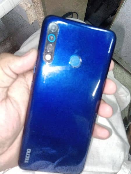 Tecno camon 12 air 4+64 gb Sath box ha srif touch tota Kam sai karta h 2