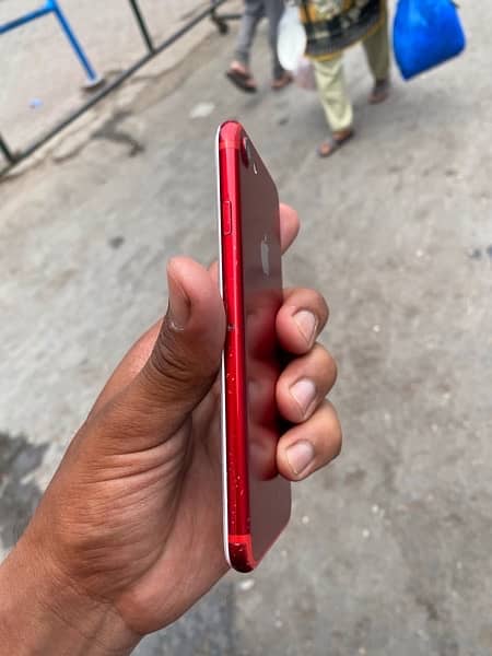 iphone 7 Red colour 128gb PTA APPROVED Exchange 4