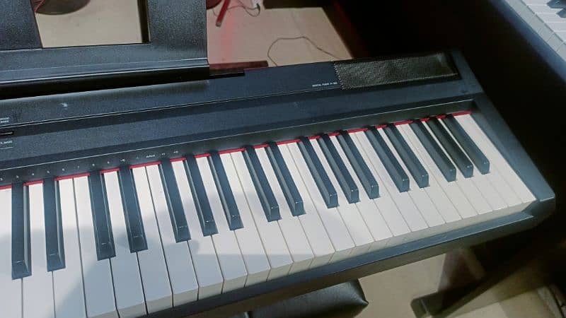 Yamaha p105 digital 88:keys piano with book stand xx stand & pedal 5