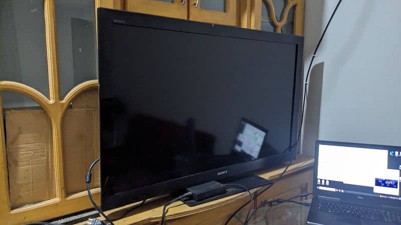 Sony 50 Inch full hd TV 0