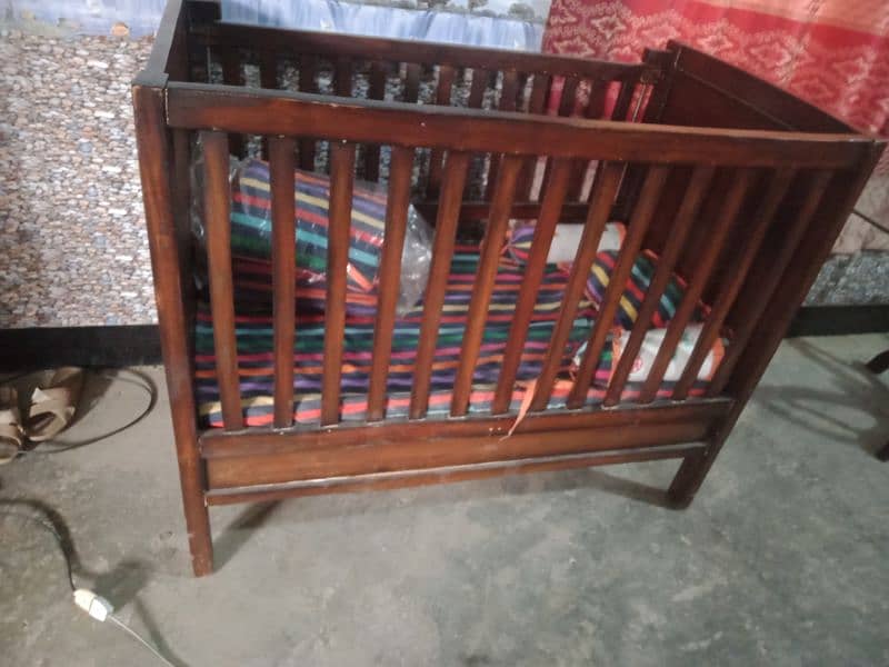 A babycot for sale 1