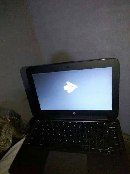 hp cromebook 11 g5 ee all ok lush condtion like new 0