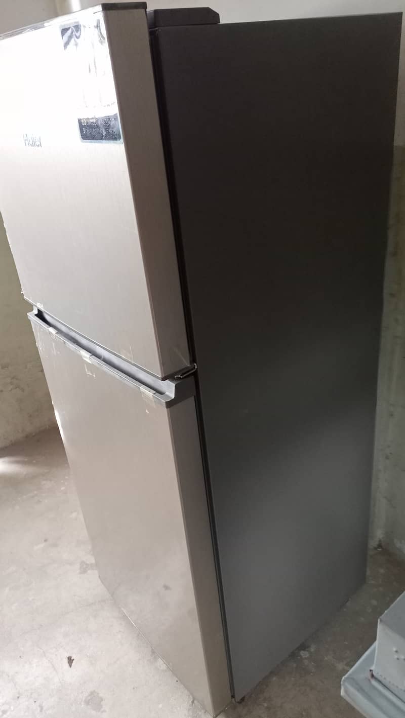 Small fridge for sale 4