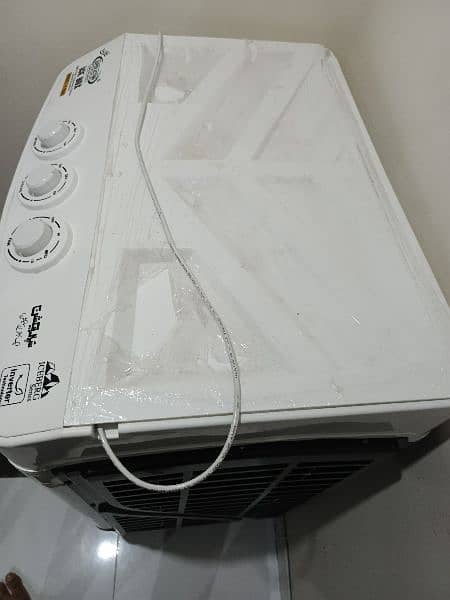 JUMBO SIZE SUPER ACTION AIR COOLER 1