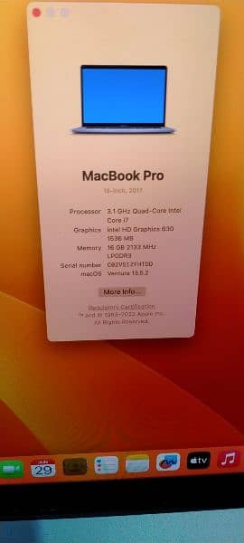 Apple MacBook Pro 2017

Intel core i7 3.1Gz
16GB Ram DDR4
512GB Ssd 3