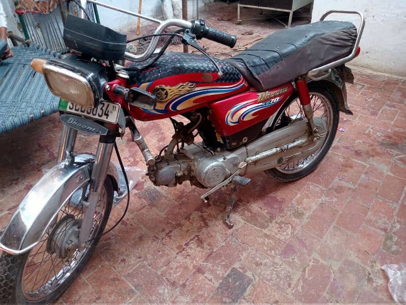 dhoom 70 2011 model 4