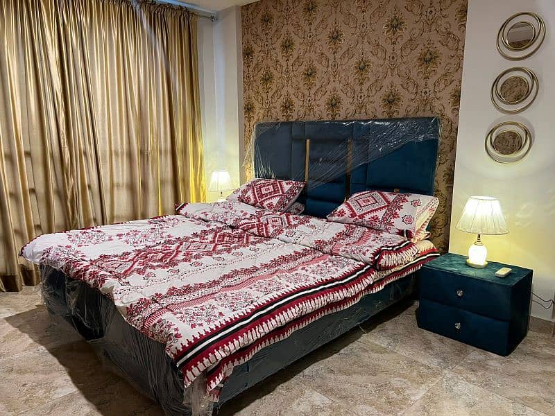 1 Bed Luxury Apartment for Short Stay/full day Rent in Bahria Town 0