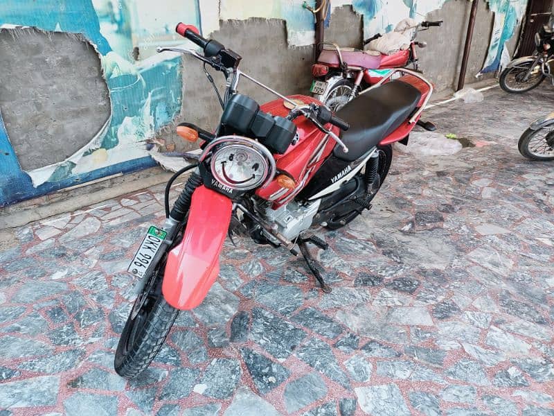 Yamaha YBR G 2017 11