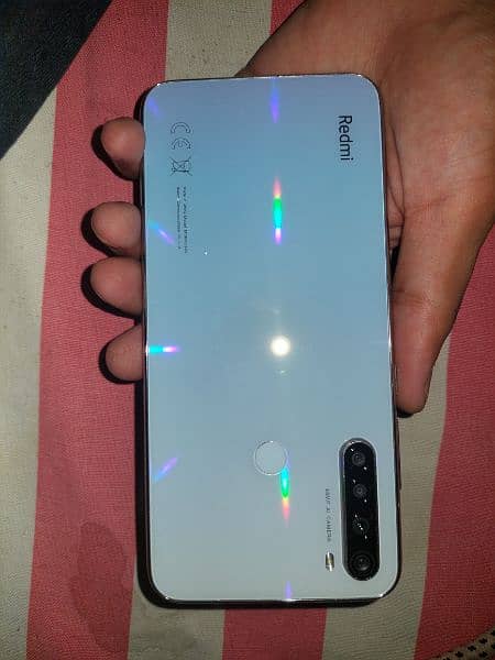 redmi note 8.4gb / 64 gb. with box. 4