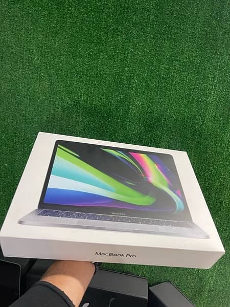 Macbook Pro 2020 M1 Chip 13inch 8/512 0