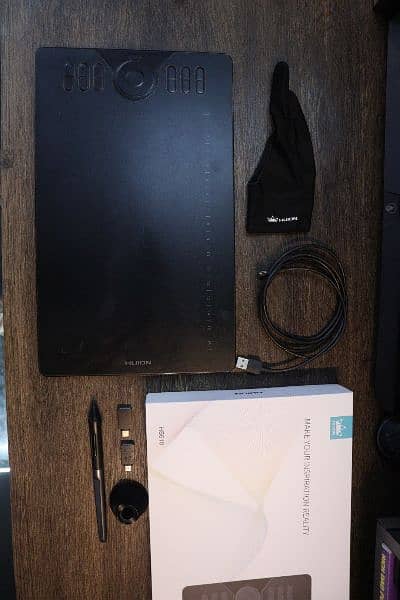 Huion Graphic tablet hs610 3