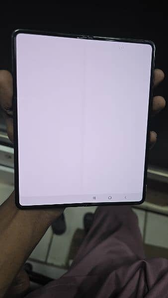 Samsung galaxy fold 3 5g 4