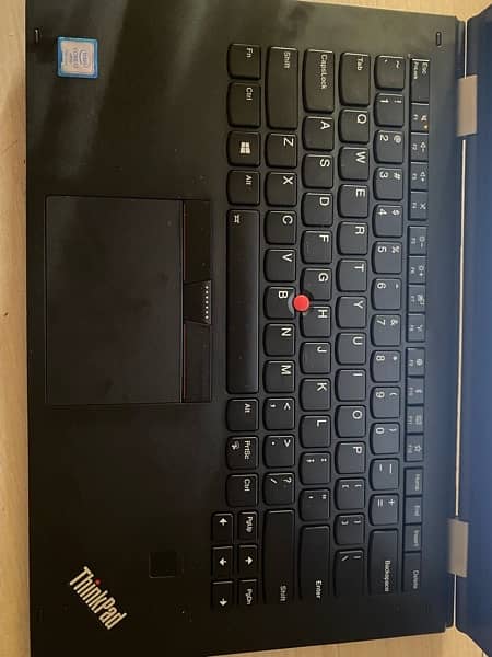 LENEVO x1 yoga x360 Touch i7 7th gen/8gb ram/256gb ssd 2