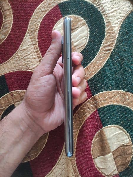 infinix zero 8 with box available for sale in good condition 2