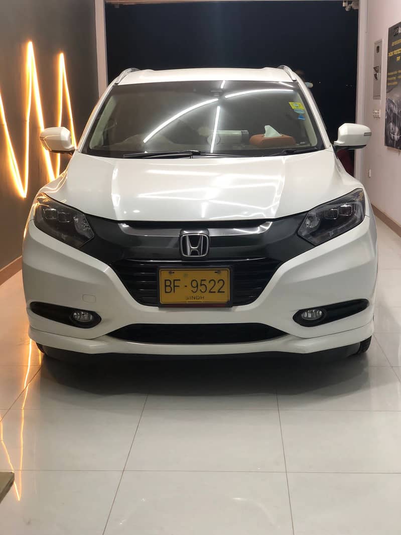 Honda Vezel 2016 11