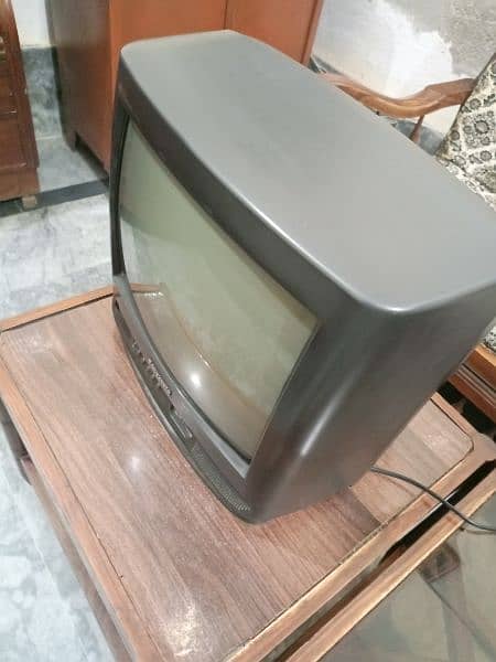 Old model Panasonic TV with stand 10