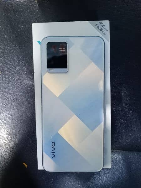 vivo y21 complete Saman 4gb64 0