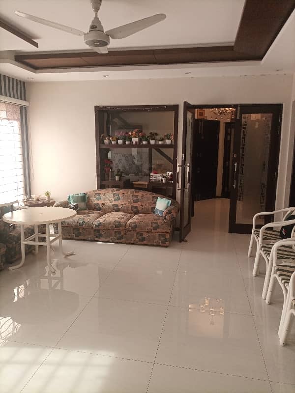 10 Marla Owner Build House For Sale In DHA Phase 5 3