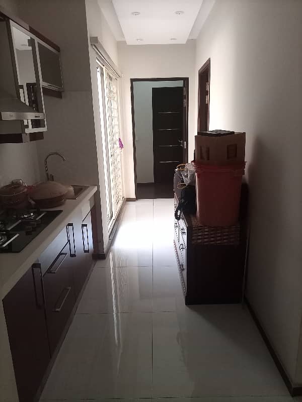 10 Marla Owner Build House For Sale In DHA Phase 5 22