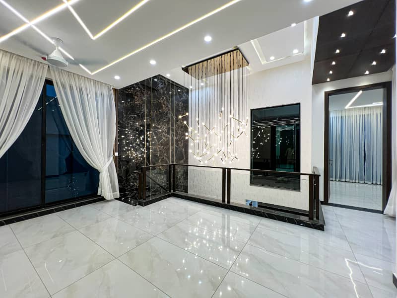 Most Luxurious Design 10 Marla House With Full Basement Available For Sale In DHA Phase-6 40