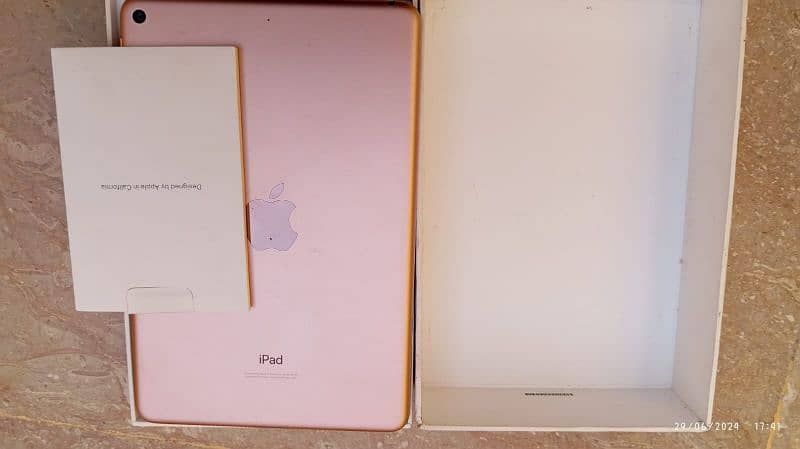 Ipadmini 5 Lush Condition 10/9.5 1