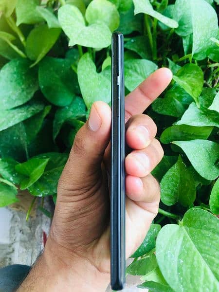 Oneplus 8 ( lush Condition) 3