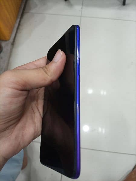 Vivo V11i 8 / 256 only mobile Original kit 1