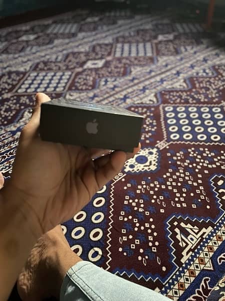 I phone 12 pro with box factory unlock 6