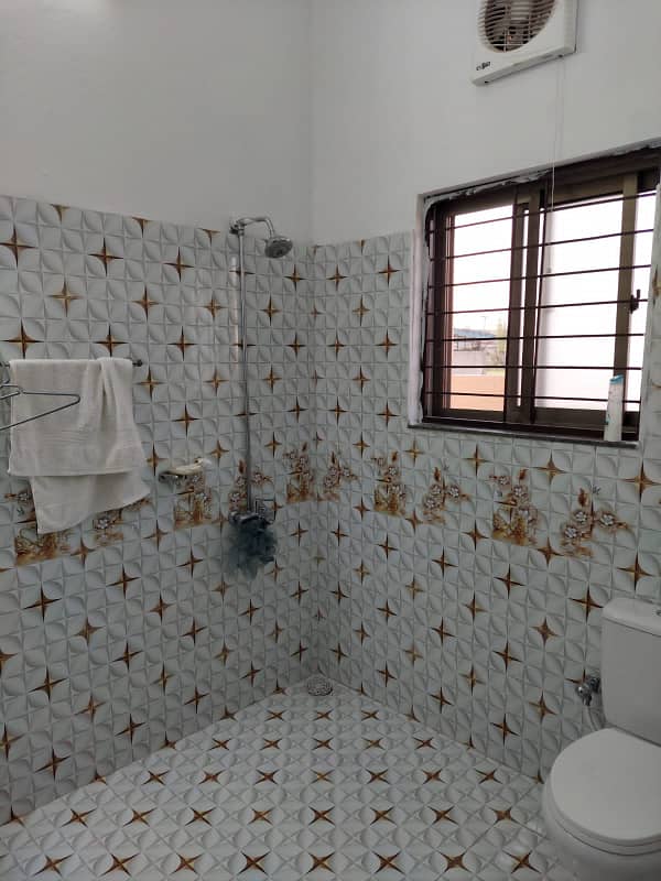 1 Kanal House For Rent upper Portion in Chinar Bagh Raiwind Road Lahore 3