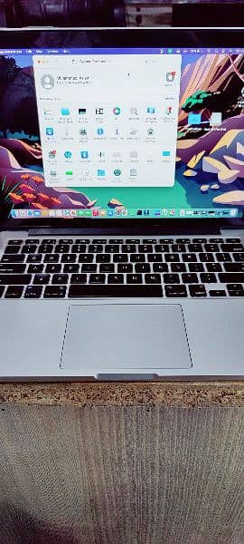 MacBook pro (retina, 13-inch,Early 2015) 1