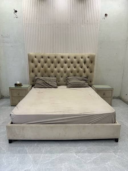 King size Poshish bed 0