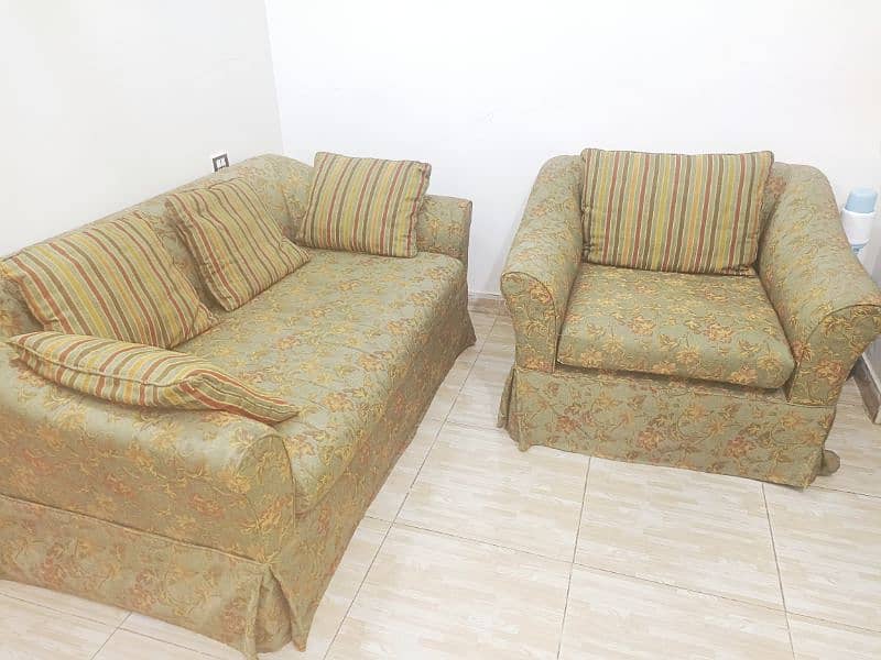 03 Seater VIP Sofa for Sell. . . 0
