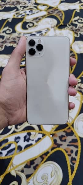 Iphone 11 Pro Max 256GB | Non PTA 10/10 condition 7