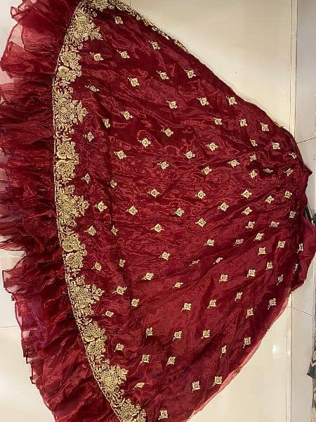 Bridal lehnga / Wedding dress / Barat dress / bridal lehnga for sale 3