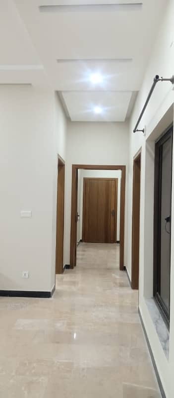 30x70 Beautiful Portion , 3 Bed Attached Bath In D-17 4