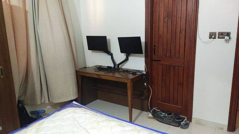 Wallnut Wood Bedroom Set and Office Table 5