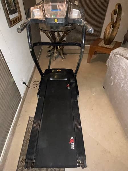 Oxygen fitness treadmill 1