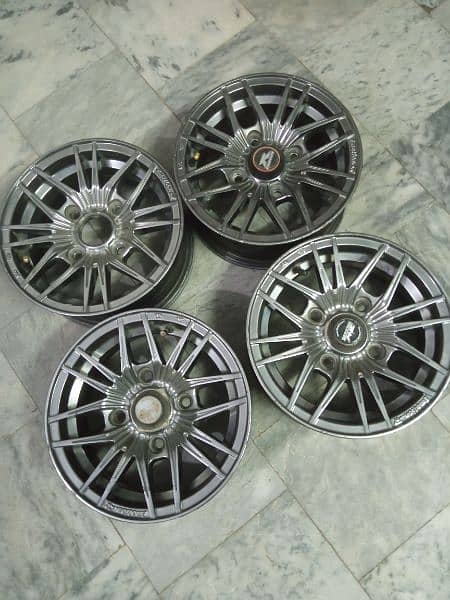 Alloy Wheels Stylish Design R12 " . . 0