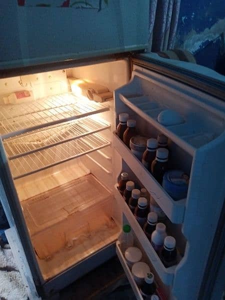 freezer mini  Dawlance 3
