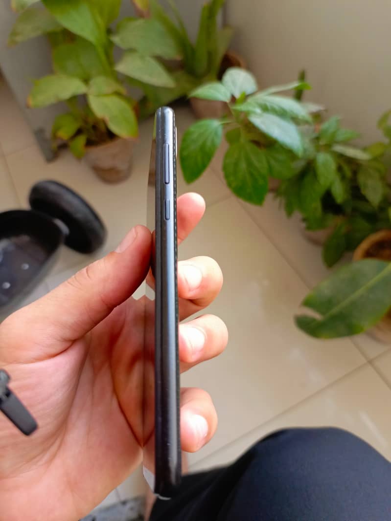 Huawei y5 2019 mobile smartphone 2gb ram 32gb 4