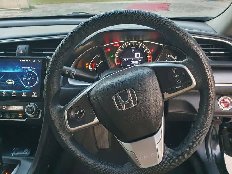 Honda Civic Oriel 2018 7