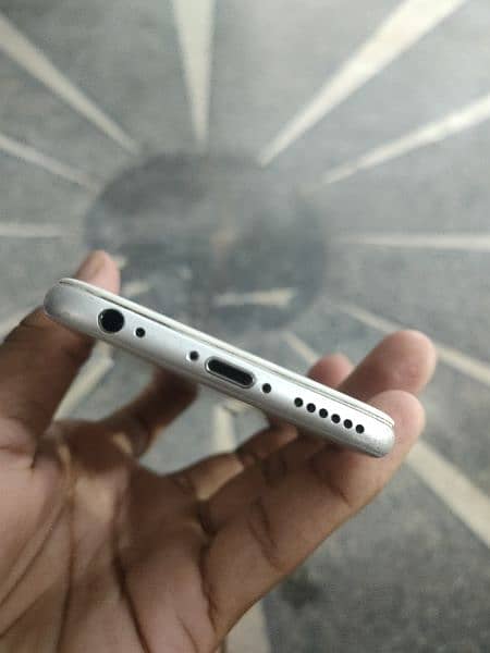 iPhone 6G 16 Gb PTA approved 4