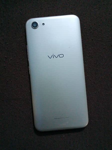 vivo y81S 0