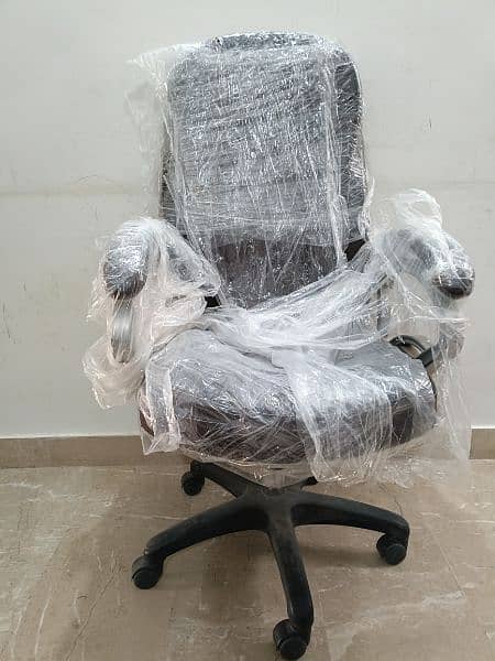 GAMING CHAIR : OFFICE CHAIR 1