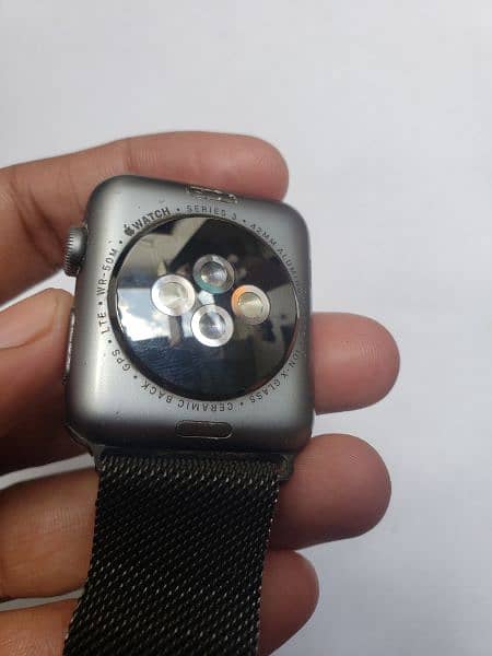 Apple watch series 3 cellular version 4